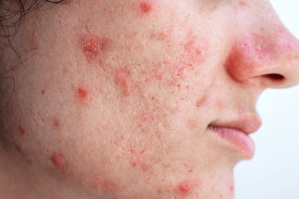 Family physician and general medical doctor